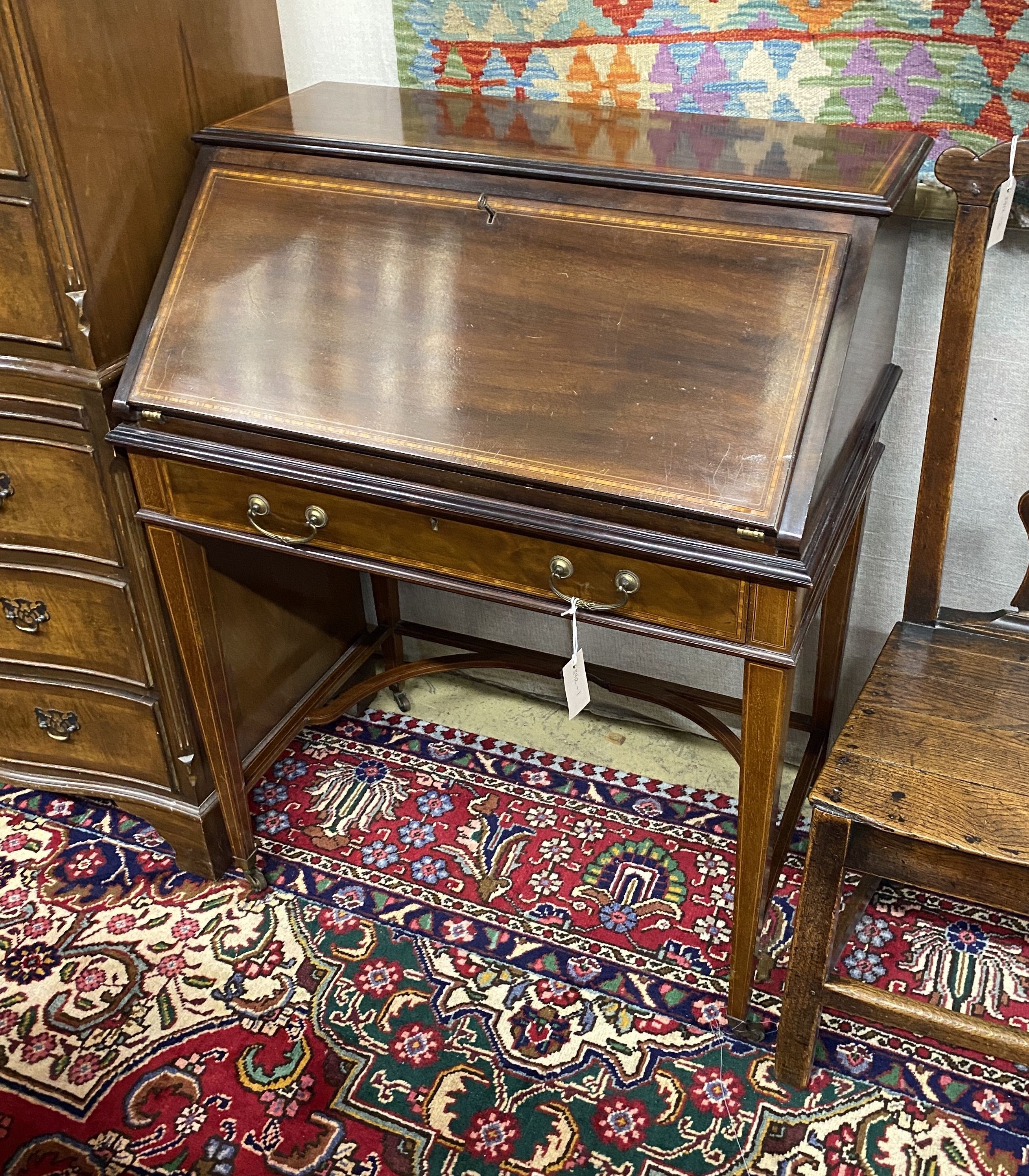 An Edwardian satinwood banded mahogany bureau, width 75cm, depth 47cm, height 96cm